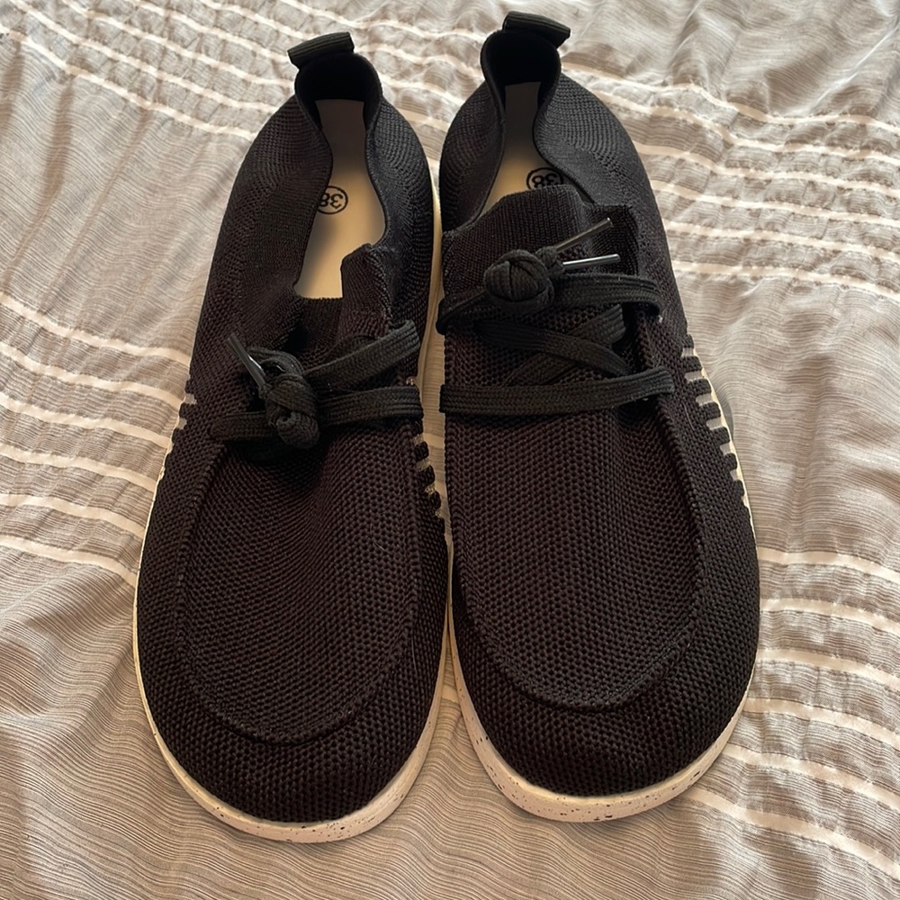Brand New never worn Hey Dude knockoff.